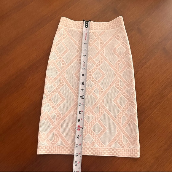 BCBGMaxAzria Cream Tan Pavel Jacquard Geometric Pencil Skirt XXS - Picture 5 of 7
